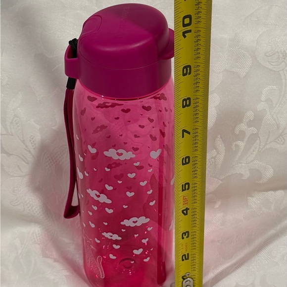 NEW (NIP) Tupperware Pink Eco Water Bottle with Hearts Design - Picture 6 of 7